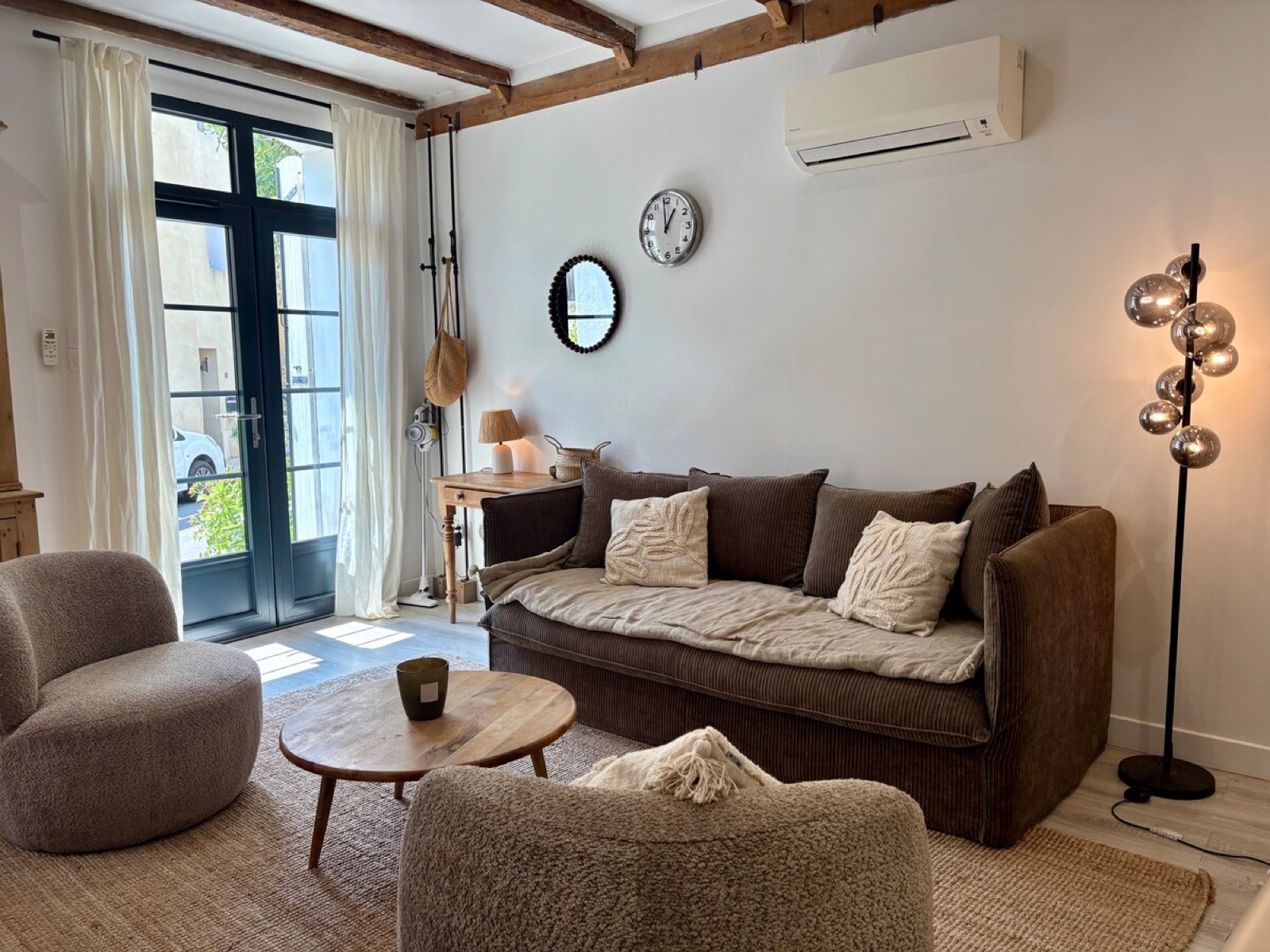The lounge